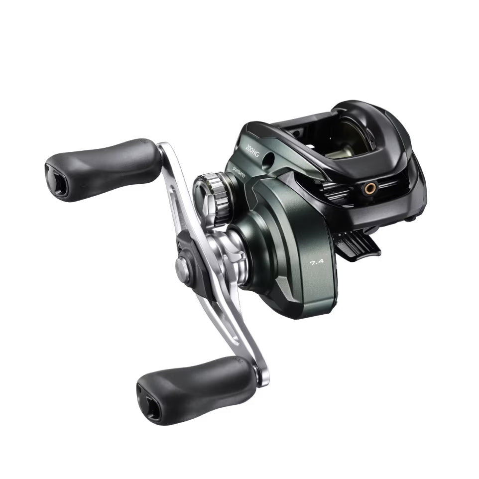 Shimano 23 Curado baitcasting reel – full product view