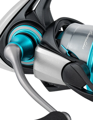 Daiwa Emeraldas eging spinning reel – side profile