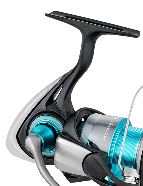 Daiwa Emeraldas eging spinning reel – spool close-up