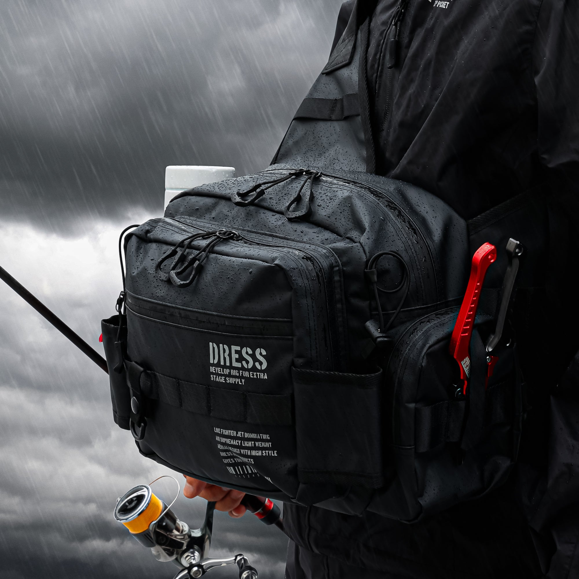 DRESS Holding Shield fishing waist bag