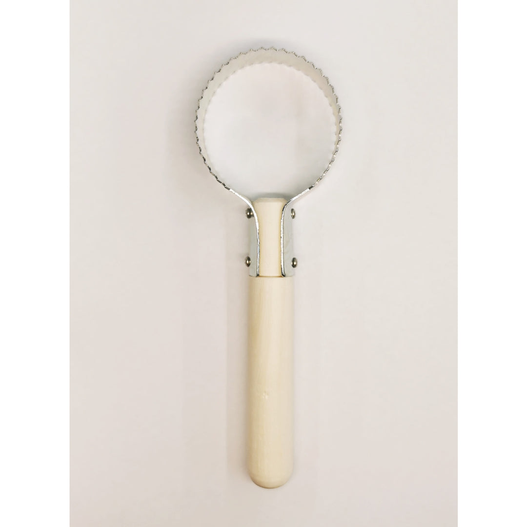 STM Tackle Fish Scaler Round Head Timber Handle